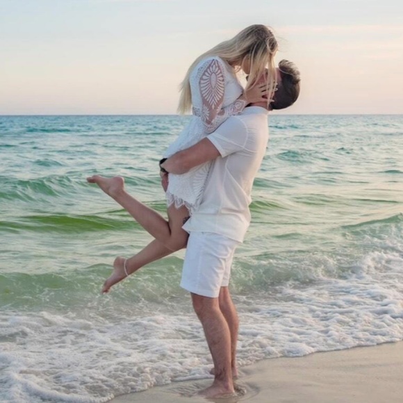 White Elegant Dress Scallop Trim, Zipper Closure Long Sleeve Short, Mini, Lace - Picture 15 of 16